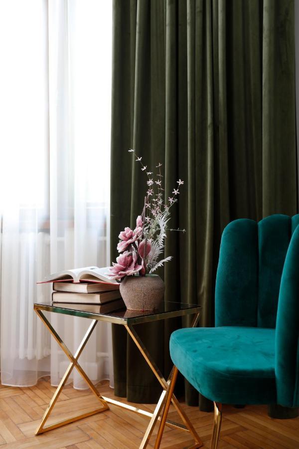 Grand Phillip Cismigiu Park Downtown Bucharest Apartment Екстериор снимка